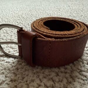 ❤️ AEO | LIKE NEW!! Embossed Brown Leather Belt